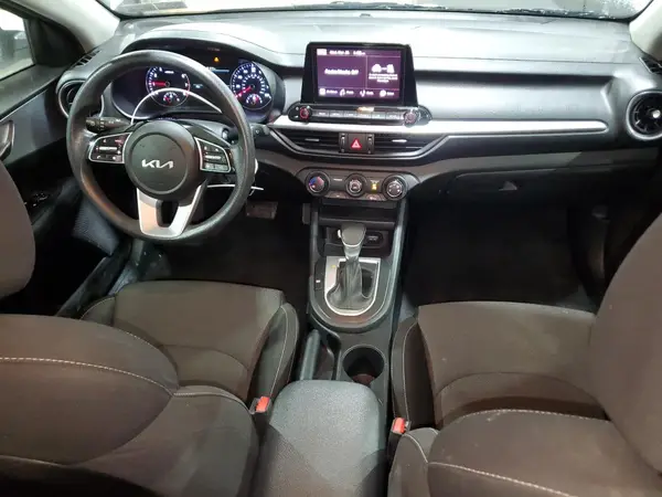 3KPF24AD3PE578026 2023 KIA FORTE - Image 8