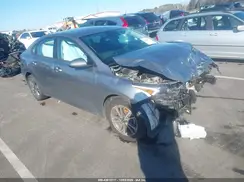 3KPF24AD3PE582075 2023 KIA FORTE