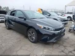 3KPF24AD3PE585073 2023 KIA FORTE