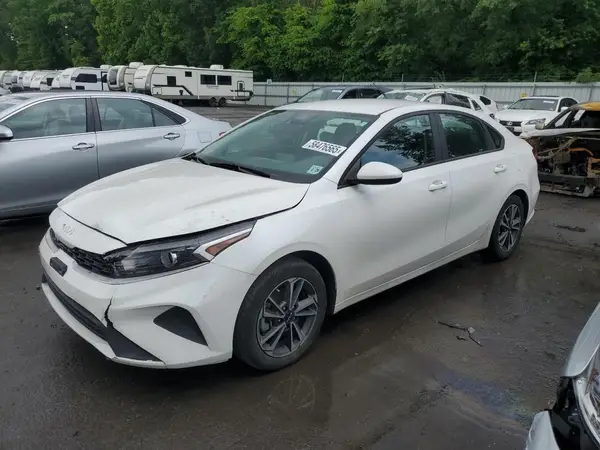 3KPF24AD3PE587101 2023 KIA FORTE - Image 1