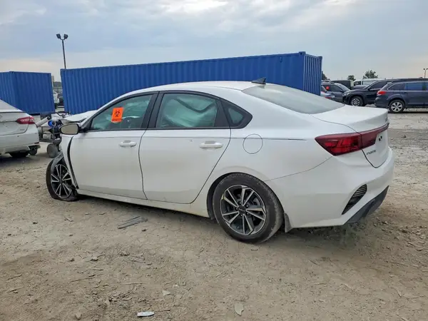 3KPF24AD3PE591147 2023 KIA FORTE - Image 2