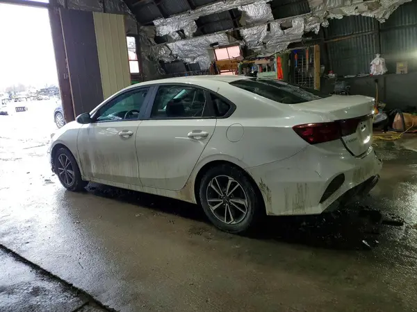 3KPF24AD3PE591150 2023 KIA FORTE - Image 2
