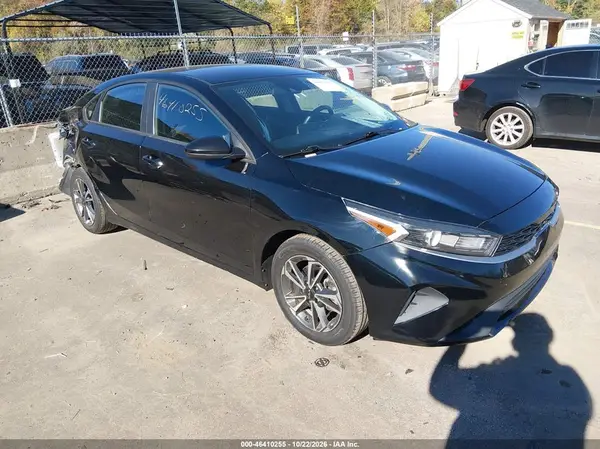 3KPF24AD3PE598096 2023 KIA FORTE - Image 1