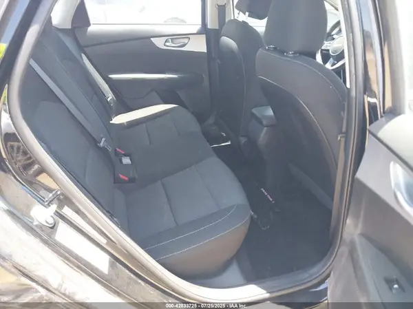 3KPF24AD3PE599247 2023 KIA FORTE - Image 8