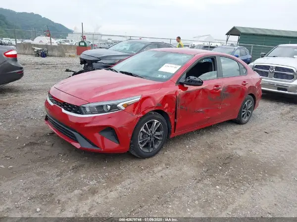 3KPF24AD3PE601207 2023 KIA FORTE - Image 2