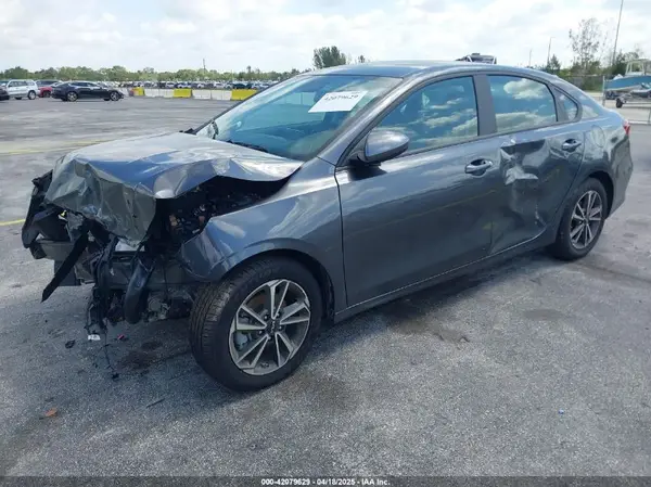 3KPF24AD3PE612014 2023 KIA FORTE - Image 2