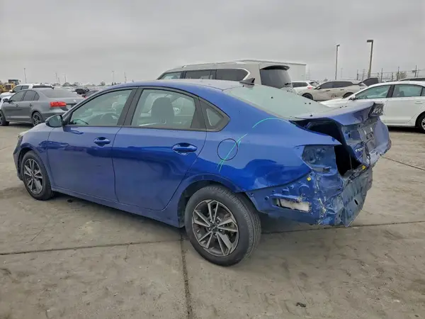 3KPF24AD3PE612210 2023 KIA FORTE - Image 2