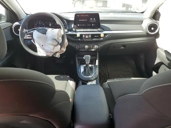 3KPF24AD3PE617004 2023 KIA FORTE - Image 8