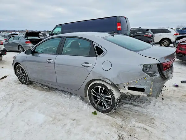 3KPF24AD3PE622249 2023 KIA FORTE - Image 2