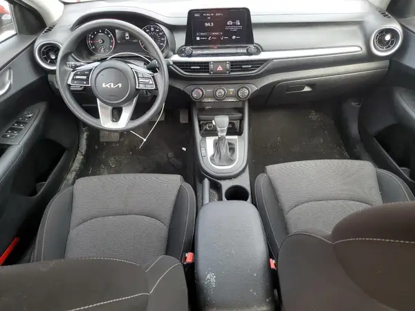 3KPF24AD3PE628715 2023 KIA FORTE - Image 8