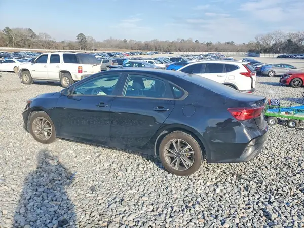 3KPF24AD3PE630660 2023 KIA FORTE - Image 2