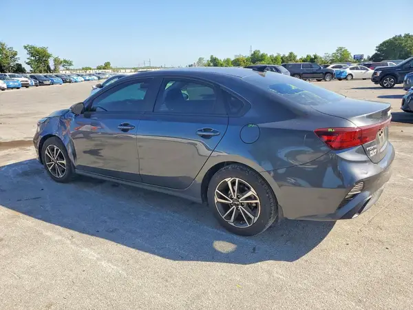 3KPF24AD3PE631677 2023 KIA FORTE - Image 2
