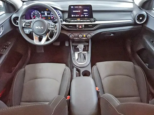 3KPF24AD3PE633672 2023 KIA FORTE - Image 8