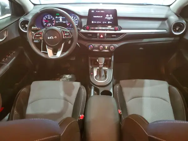 3KPF24AD3PE635177 2023 KIA FORTE - Image 8
