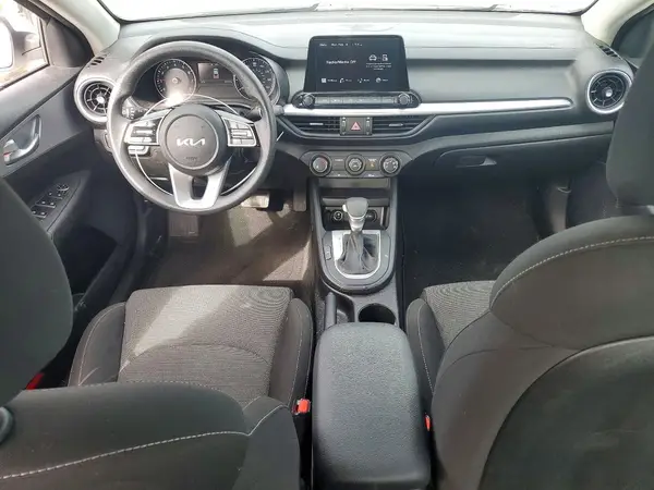 3KPF24AD3PE637012 2023 KIA FORTE - Image 8