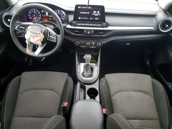 3KPF24AD3PE642551 2023 KIA FORTE - Image 8