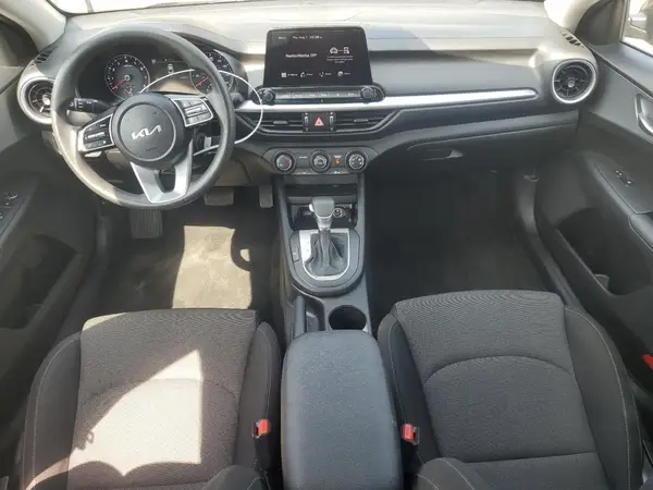 3KPF24AD3PE642971 2023 KIA FORTE - Image 8