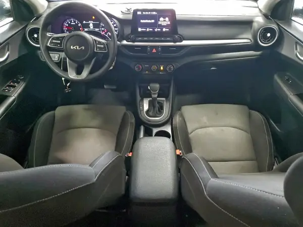3KPF24AD3PE643117 2023 KIA FORTE - Image 8