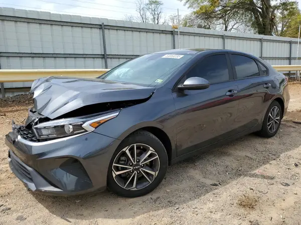 3KPF24AD3PE643179 2023 KIA FORTE - Image 1
