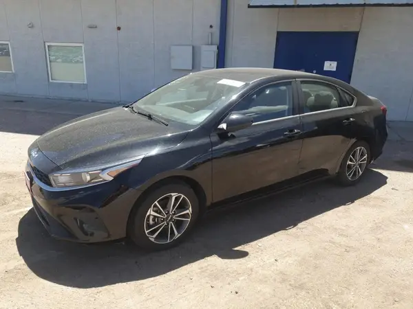 3KPF24AD3PE648558 2023 KIA FORTE - Image 1