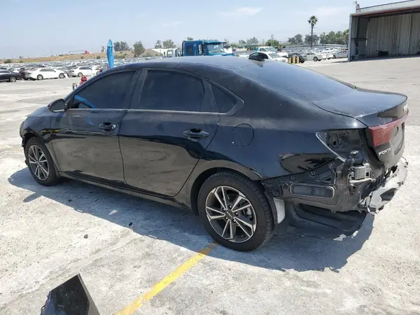 3KPF24AD3PE649953 2023 KIA FORTE - Image 2