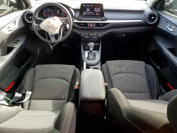 3KPF24AD3PE650360 2023 KIA FORTE - Image 8