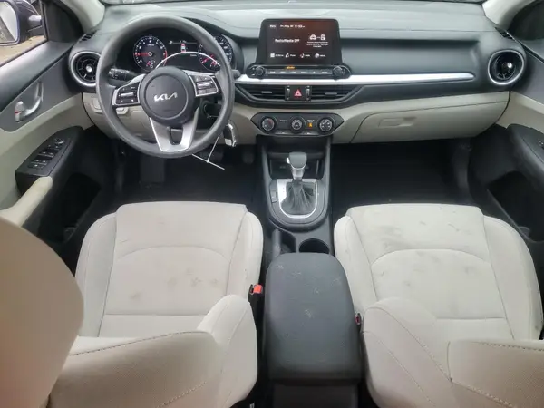 3KPF24AD3PE654375 2023 KIA FORTE - Image 8