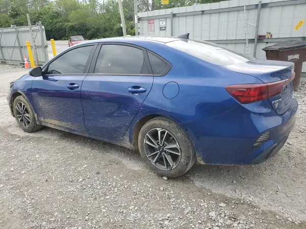 3KPF24AD3PE660712 2023 KIA FORTE - Image 2