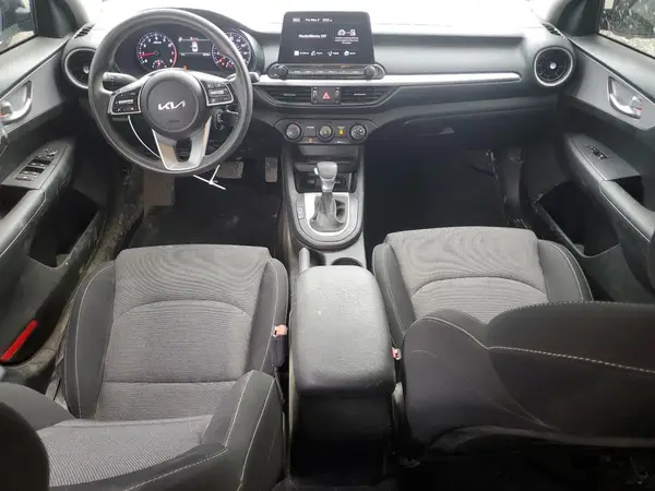 3KPF24AD3PE660712 2023 KIA FORTE - Image 8