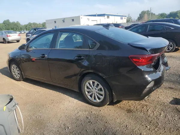 3KPF24AD3PE661374 2023 KIA FORTE - Image 2