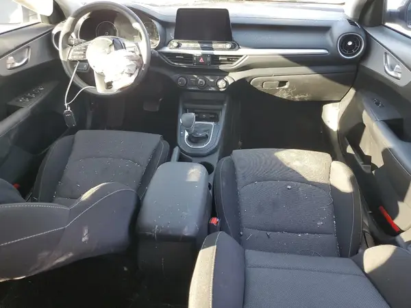 3KPF24AD3PE669216 2023 KIA FORTE - Image 8
