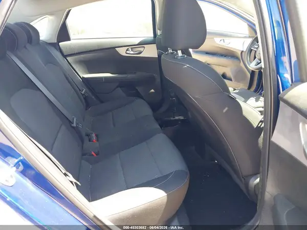 3KPF24AD3PE677624 2023 KIA FORTE - Image 8