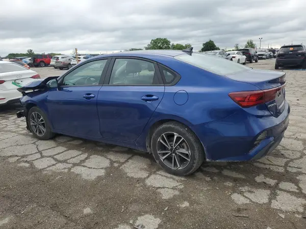 3KPF24AD3PE682578 2023 KIA FORTE - Image 2