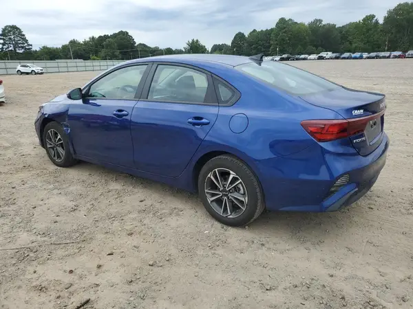 3KPF24AD3PE682984 2023 KIA FORTE - Image 2