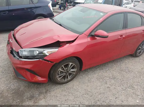 3KPF24AD3PE692088 2023 KIA FORTE - Image 2
