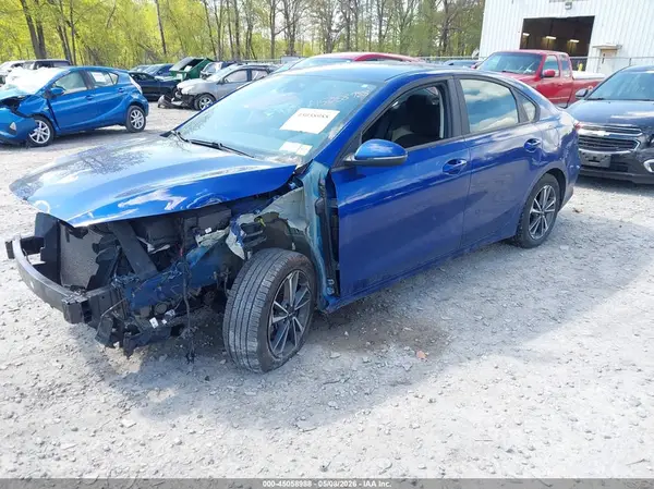 3KPF24AD3PE694374 2023 KIA FORTE - Image 2