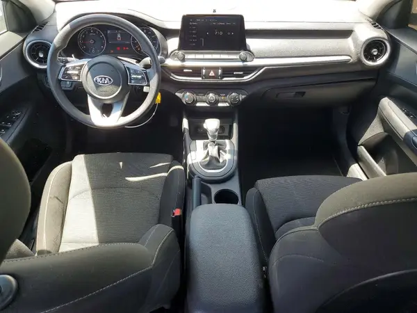 3KPF24AD3RE690571 2024 KIA FORTE - Image 8
