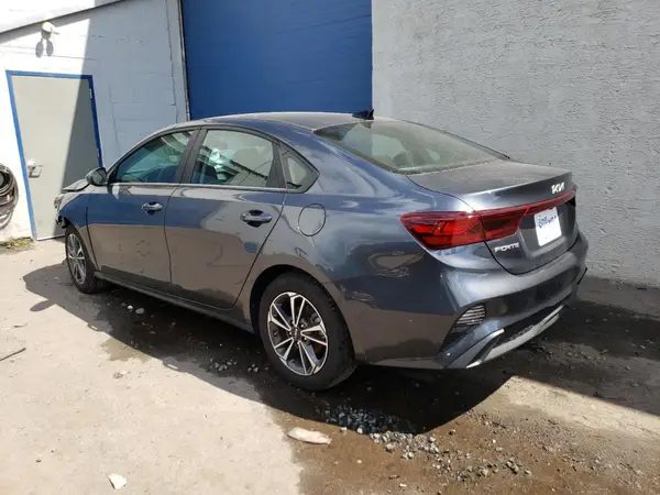 3KPF24AD3RE699979 2024 KIA FORTE - Image 2