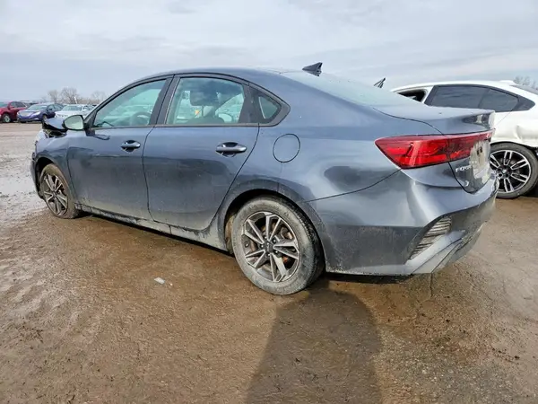 3KPF24AD3RE708695 2024 KIA FORTE - Image 2