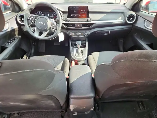 3KPF24AD3RE710124 2024 KIA FORTE - Image 8