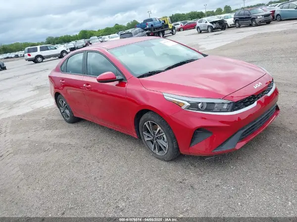 3KPF24AD3RE716800 2024 KIA FORTE - Image 1