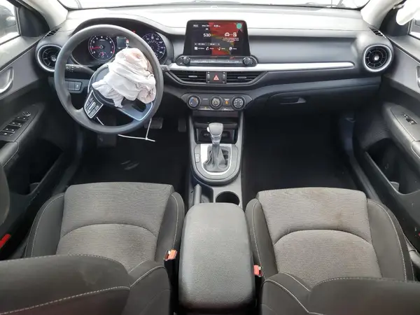 3KPF24AD3RE720958 2024 KIA FORTE - Image 8