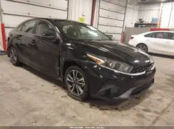 3KPF24AD3RE729238 2024 KIA FORTE