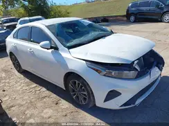 3KPF24AD3RE729272 2024 KIA FORTE