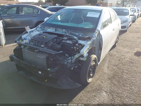 3KPF24AD3RE731569 2024 KIA FORTE - Image 2