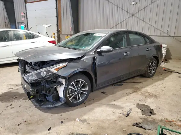 3KPF24AD3RE733497 2024 KIA FORTE - Image 1