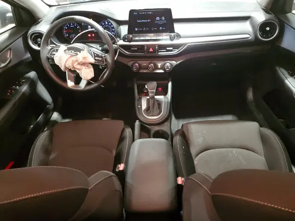 3KPF24AD3RE733497 2024 KIA FORTE - Image 8