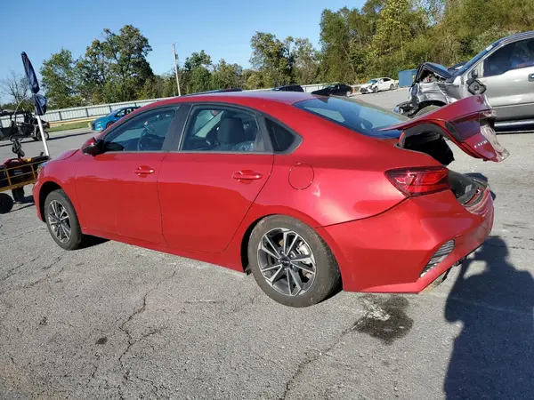 3KPF24AD3RE733676 2024 KIA FORTE - Image 2