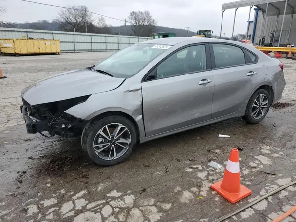 3KPF24AD3RE736934 2024 KIA FORTE - Image 1