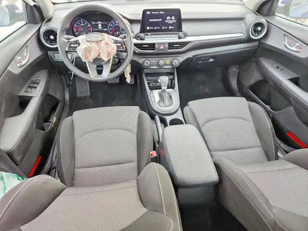 3KPF24AD3RE742622 2024 KIA FORTE - Image 8